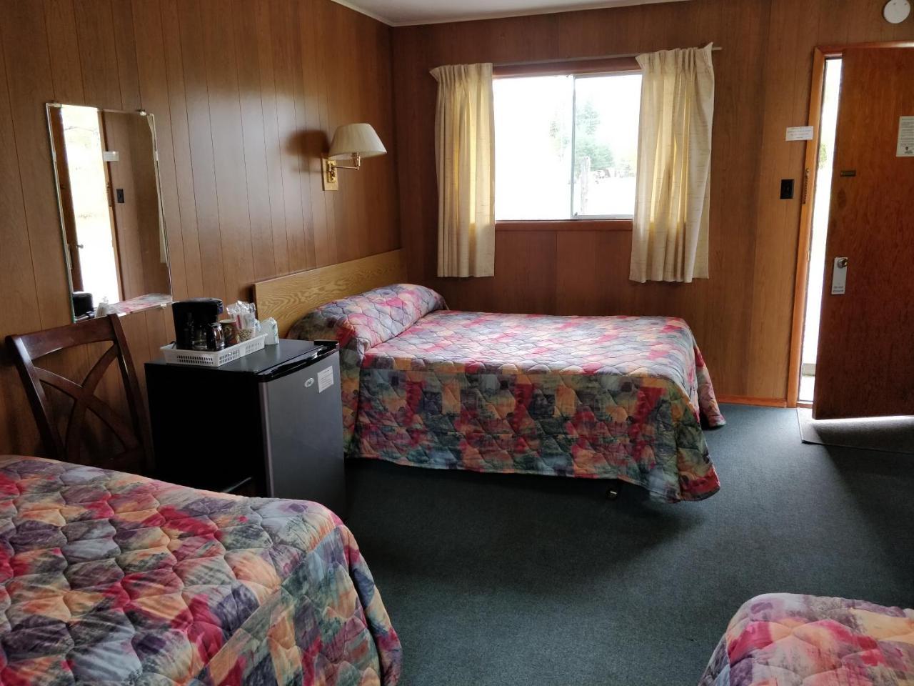 Telstar Motel Kakabeka Falls Exteriör bild